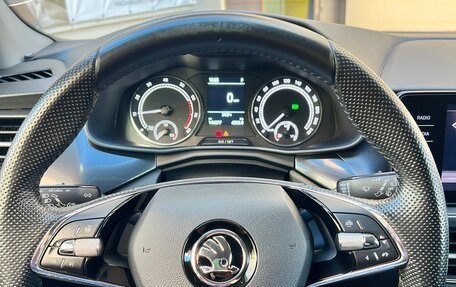 Skoda Rapid II, 2021 год, 1 600 000 рублей, 23 фотография