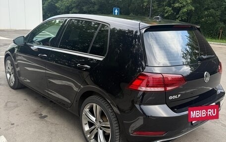 Volkswagen Golf VII, 2021 год, 2 000 000 рублей, 9 фотография