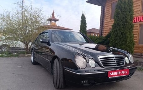Mercedes-Benz E-Класс, 2001 год, 1 000 000 рублей, 1 фотография
