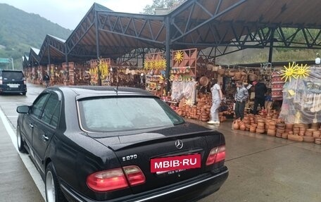 Mercedes-Benz E-Класс, 2001 год, 1 000 000 рублей, 6 фотография