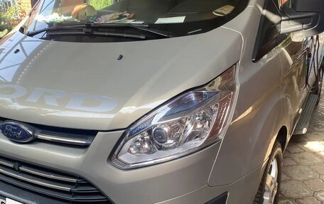 Ford Tourneo Custom I рестайлинг, 2014 год, 3 200 000 рублей, 4 фотография