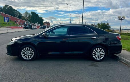 Toyota Camry, 2015 год, 2 199 000 рублей, 2 фотография