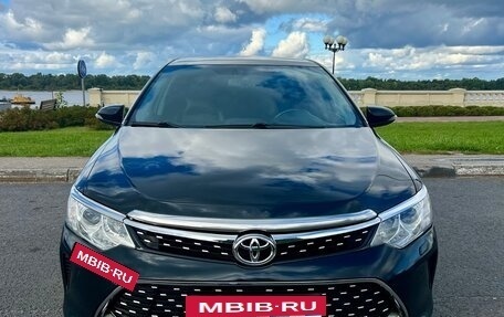Toyota Camry, 2015 год, 2 199 000 рублей, 8 фотография