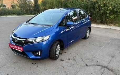 Honda Fit III, 2017 год, 1 080 000 рублей, 4 фотография