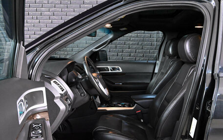 Ford Explorer VI, 2012 год, 1 800 000 рублей, 9 фотография