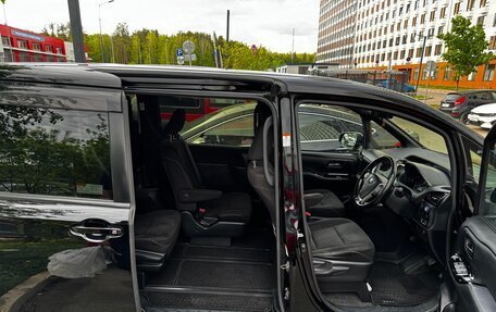 Toyota Voxy III, 2018 год, 1 850 000 рублей, 14 фотография