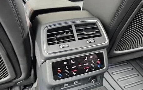 Audi RS 6, 2025 год, 17 235 000 рублей, 13 фотография