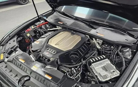 Audi RS 6, 2025 год, 17 235 000 рублей, 6 фотография