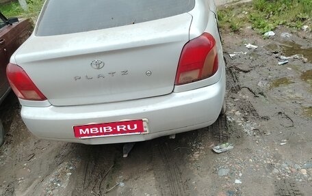 Toyota Platz, 2001 год, 225 000 рублей, 2 фотография