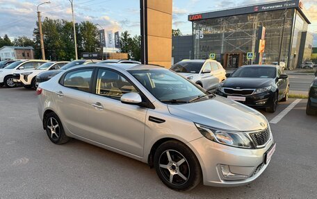 KIA Rio III рестайлинг, 2015 год, 945 000 рублей, 4 фотография