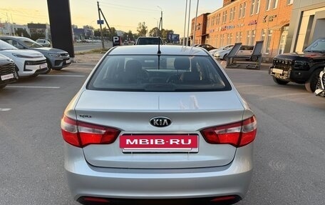 KIA Rio III рестайлинг, 2015 год, 945 000 рублей, 7 фотография
