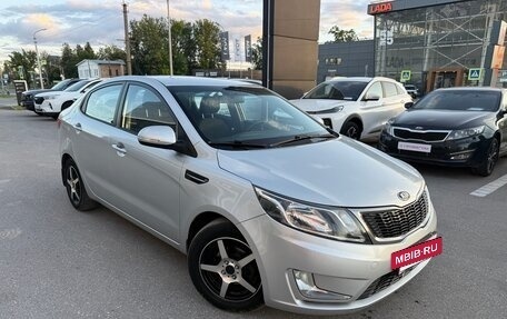 KIA Rio III рестайлинг, 2015 год, 945 000 рублей, 3 фотография