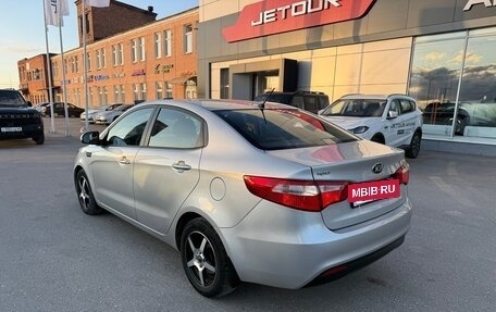 KIA Rio III рестайлинг, 2015 год, 945 000 рублей, 9 фотография