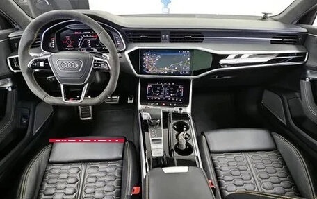 Audi RS 6, 2024 год, 15 250 000 рублей, 4 фотография