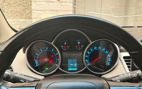 Chevrolet Cruze II, 2012 год, 650 000 рублей, 5 фотография