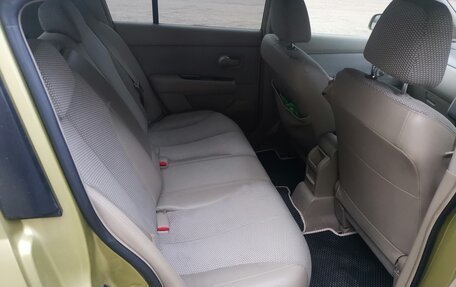 Nissan Tiida, 2004 год, 390 000 рублей, 5 фотография