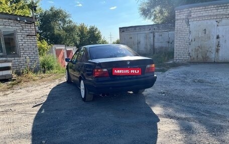 BMW 3 серия, 1997 год, 320 000 рублей, 11 фотография