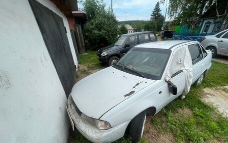 Daewoo Nexia I рестайлинг, 2001 год, 50 000 рублей, 4 фотография