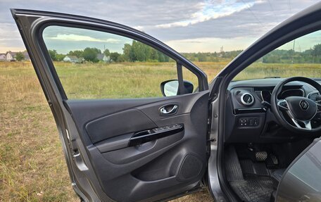 Renault Kaptur I рестайлинг, 2021 год, 1 700 000 рублей, 12 фотография