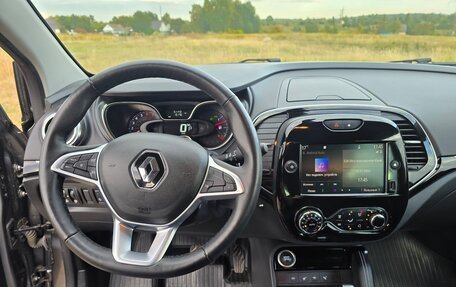 Renault Kaptur I рестайлинг, 2021 год, 1 700 000 рублей, 15 фотография