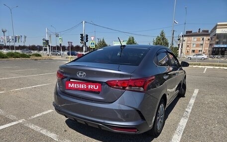 Hyundai Solaris II рестайлинг, 2021 год, 1 650 000 рублей, 6 фотография