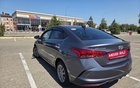 Hyundai Solaris II рестайлинг, 2021 год, 1 650 000 рублей, 7 фотография
