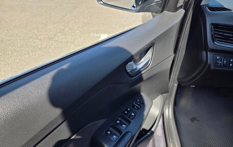 Hyundai Solaris II рестайлинг, 2021 год, 1 650 000 рублей, 13 фотография