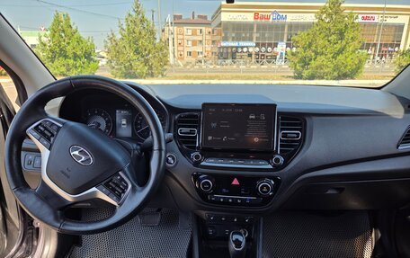 Hyundai Solaris II рестайлинг, 2021 год, 1 650 000 рублей, 16 фотография