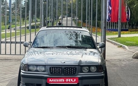 BMW 3 серия, 1996 год, 850 000 рублей, 2 фотография