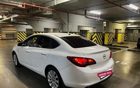 Opel Astra J, 2012 год, 800 000 рублей, 4 фотография