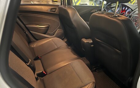 Opel Astra J, 2012 год, 800 000 рублей, 20 фотография