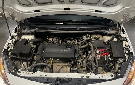 Opel Astra J, 2012 год, 800 000 рублей, 31 фотография