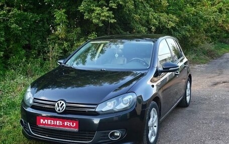 Volkswagen Golf VI, 2012 год, 850 000 рублей, 1 фотография