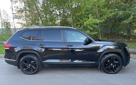 Volkswagen Teramont I, 2018 год, 3 500 000 рублей, 2 фотография