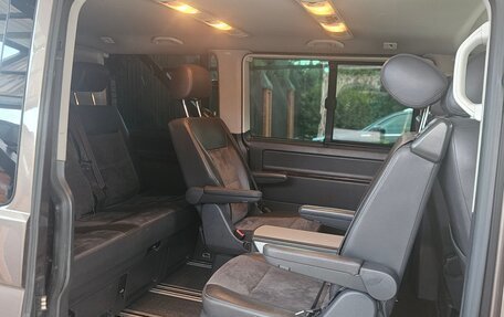 Volkswagen Multivan T5, 2012 год, 1 970 000 рублей, 5 фотография