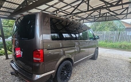 Volkswagen Multivan T5, 2012 год, 1 970 000 рублей, 3 фотография