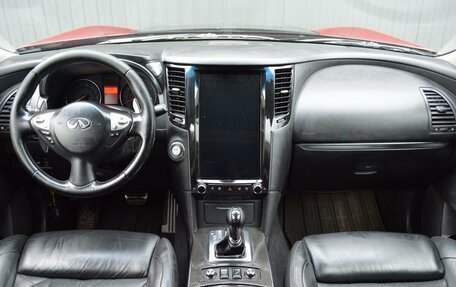 Infiniti FX II, 2011 год, 3 049 888 рублей, 11 фотография