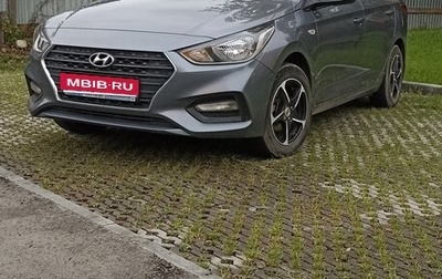 Hyundai Solaris II рестайлинг, 2017 год, 1 100 000 рублей, 1 фотография