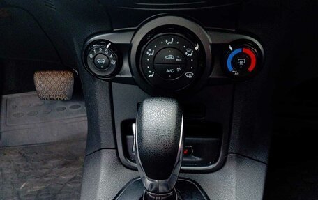 Ford Fiesta, 2018 год, 780 000 рублей, 11 фотография