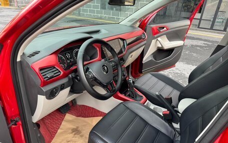 Volkswagen T-Cross I, 2022 год, 1 160 000 рублей, 10 фотография