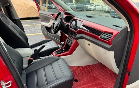 Volkswagen T-Cross I, 2022 год, 1 160 000 рублей, 11 фотография