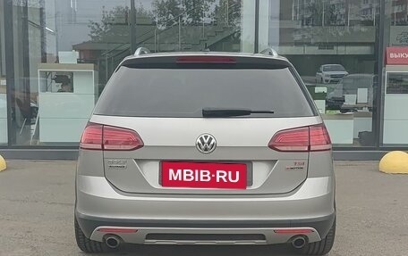 Volkswagen Golf VII, 2017 год, 1 899 000 рублей, 7 фотография