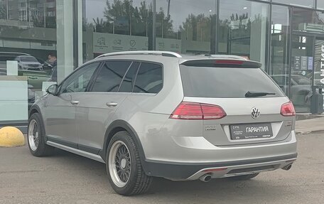Volkswagen Golf VII, 2017 год, 1 899 000 рублей, 8 фотография