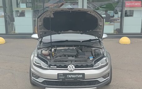 Volkswagen Golf VII, 2017 год, 1 899 000 рублей, 11 фотография