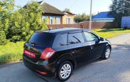 KIA cee'd I рестайлинг, 2010 год, 730 000 рублей, 3 фотография