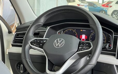 Volkswagen Tiguan II, 2022 год, 1 840 000 рублей, 8 фотография