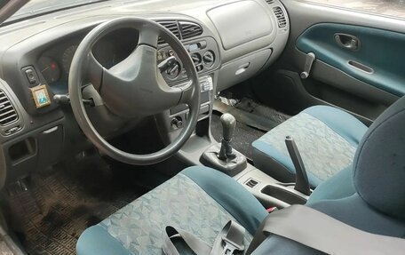 Mitsubishi Colt VI рестайлинг, 1997 год, 80 000 рублей, 3 фотография