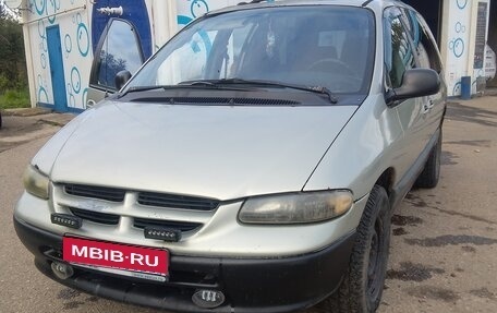 Dodge Caravan III, 1999 год, 300 000 рублей, 1 фотография
