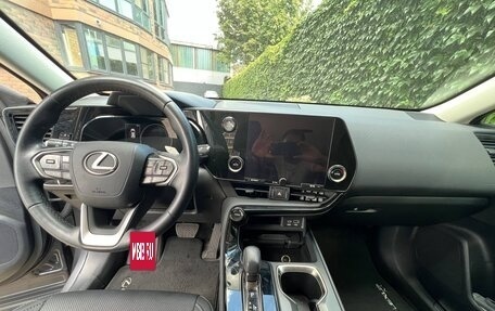 Lexus NX, 2022 год, 6 300 000 рублей, 3 фотография