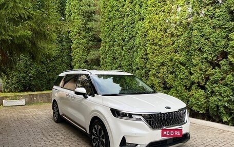 KIA Carnival, 2020 год, 3 300 000 рублей, 1 фотография